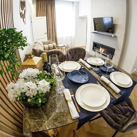 Old Town Apartment L Self Check In فيلنيوس المظهر الخارجي الصورة