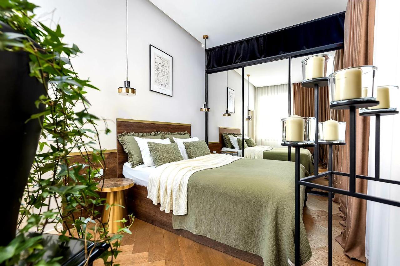 Old Town Apartment L Self Check In فيلنيوس المظهر الخارجي الصورة